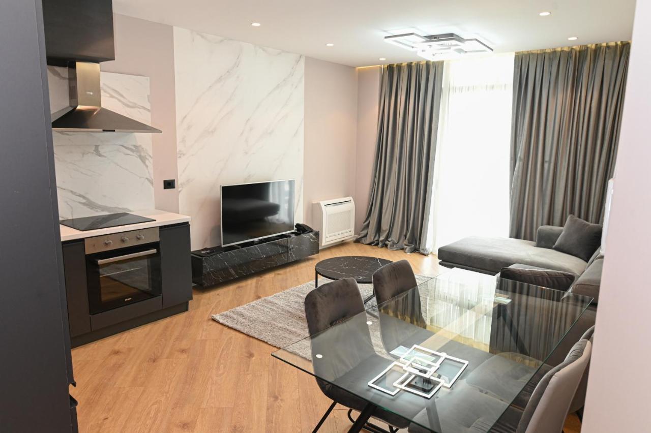White Hill Hotel, Spa & Conferences ดูร์เรส ภายนอก รูปภาพ