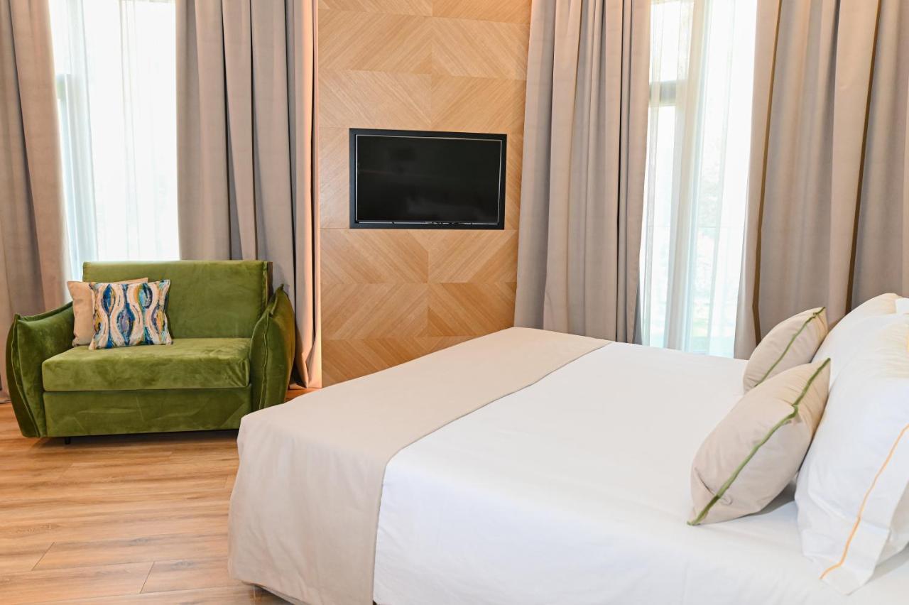 White Hill Hotel, Spa & Conferences ดูร์เรส ภายนอก รูปภาพ