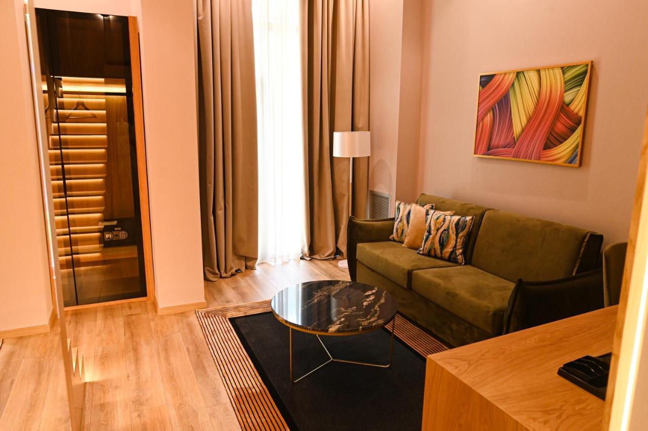 White Hill Hotel, Spa & Conferences ดูร์เรส ภายนอก รูปภาพ