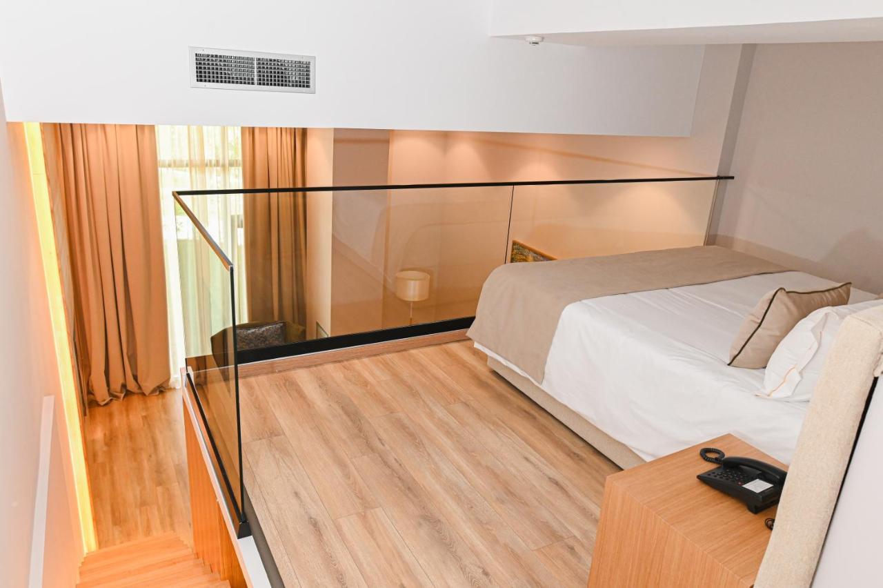 White Hill Hotel, Spa & Conferences ดูร์เรส ภายนอก รูปภาพ