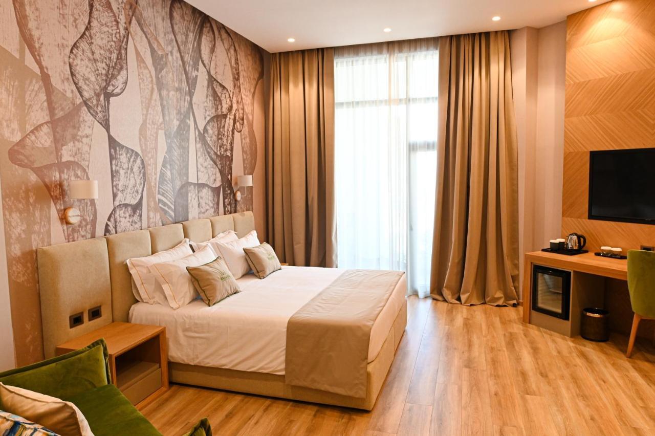 White Hill Hotel, Spa & Conferences ดูร์เรส ภายนอก รูปภาพ