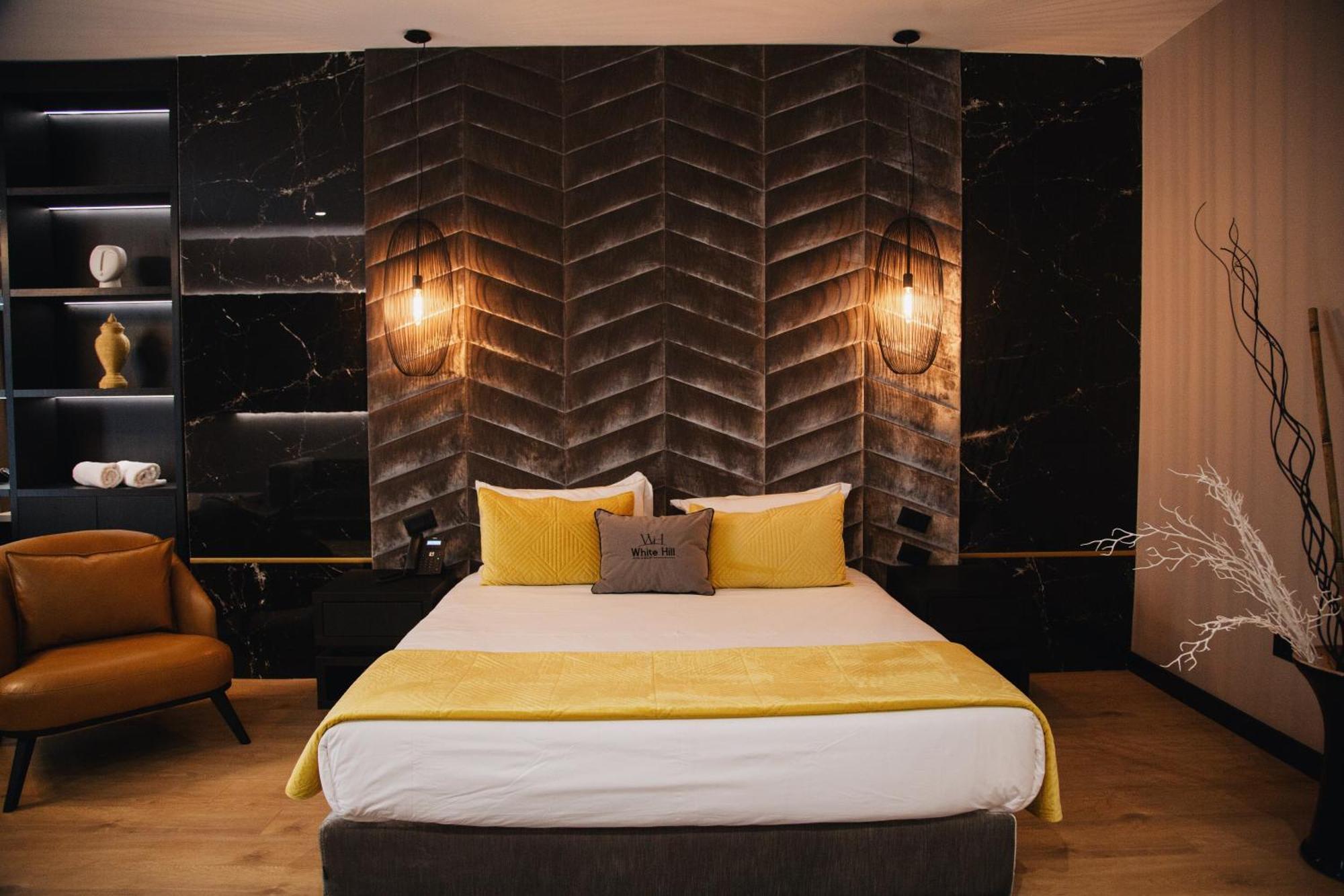 White Hill Hotel, Spa & Conferences ดูร์เรส ภายนอก รูปภาพ