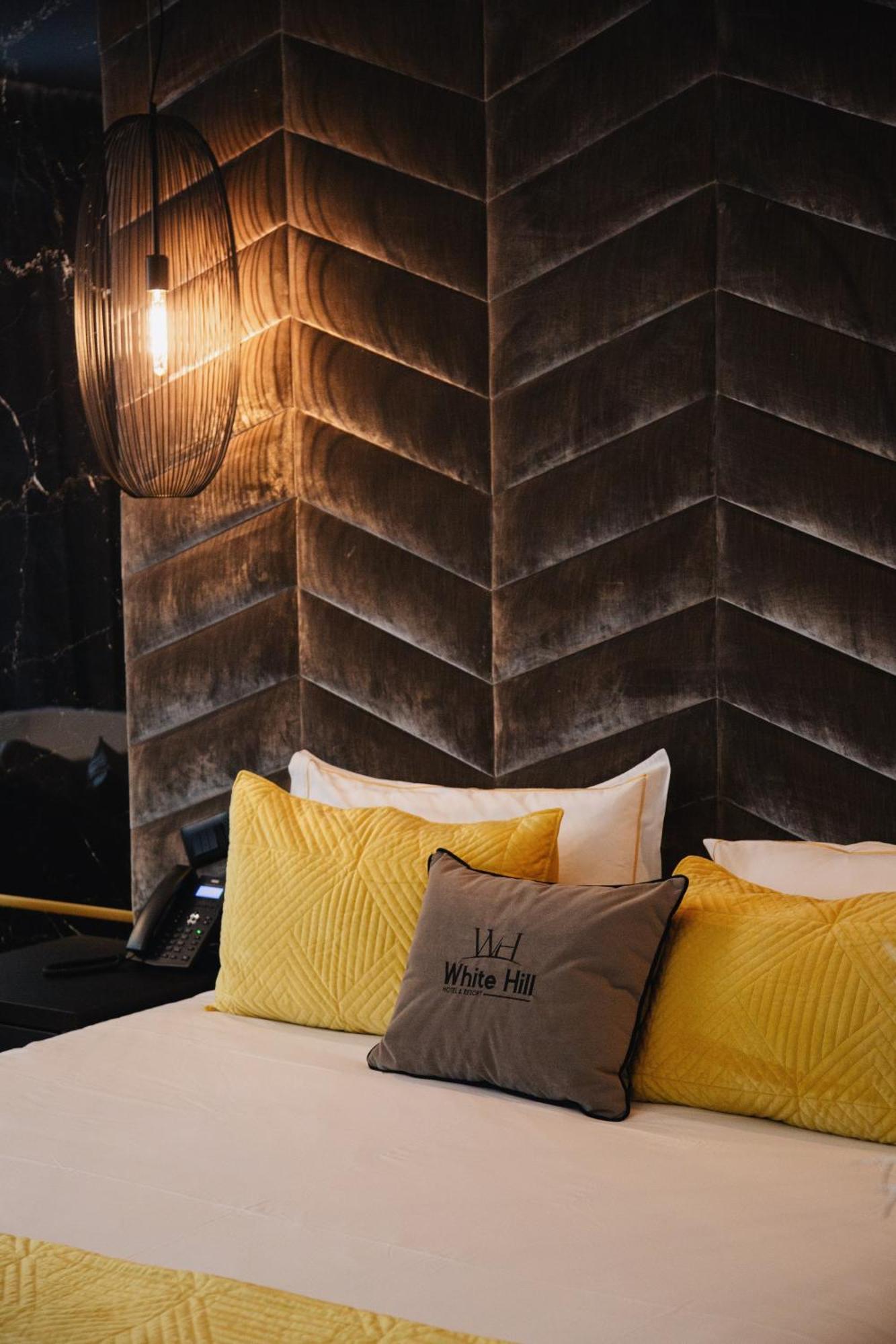White Hill Hotel, Spa & Conferences ดูร์เรส ภายนอก รูปภาพ
